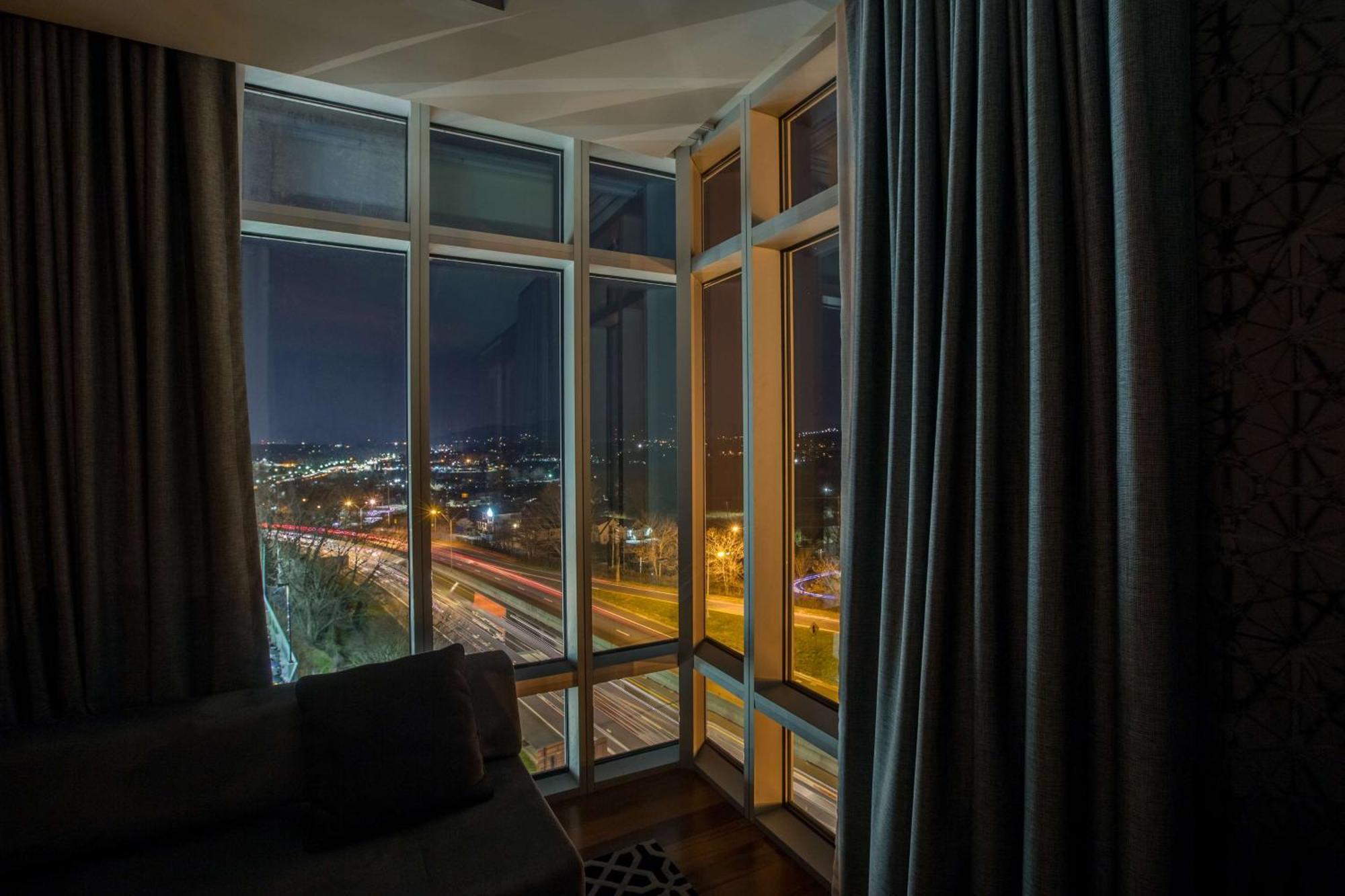 Doubletree By Hilton Asheville Downtown Exteriör bild