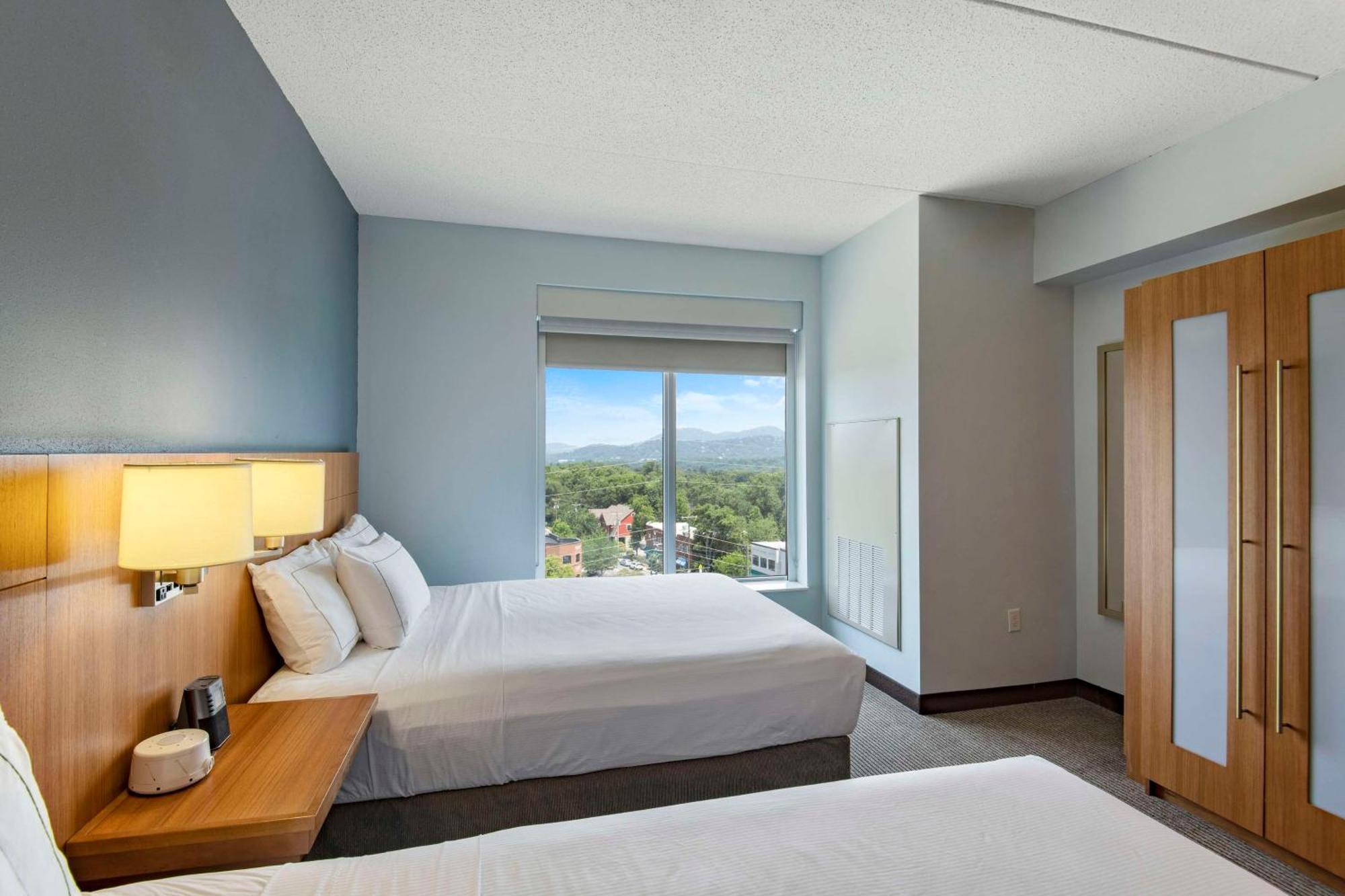 Doubletree By Hilton Asheville Downtown Exteriör bild