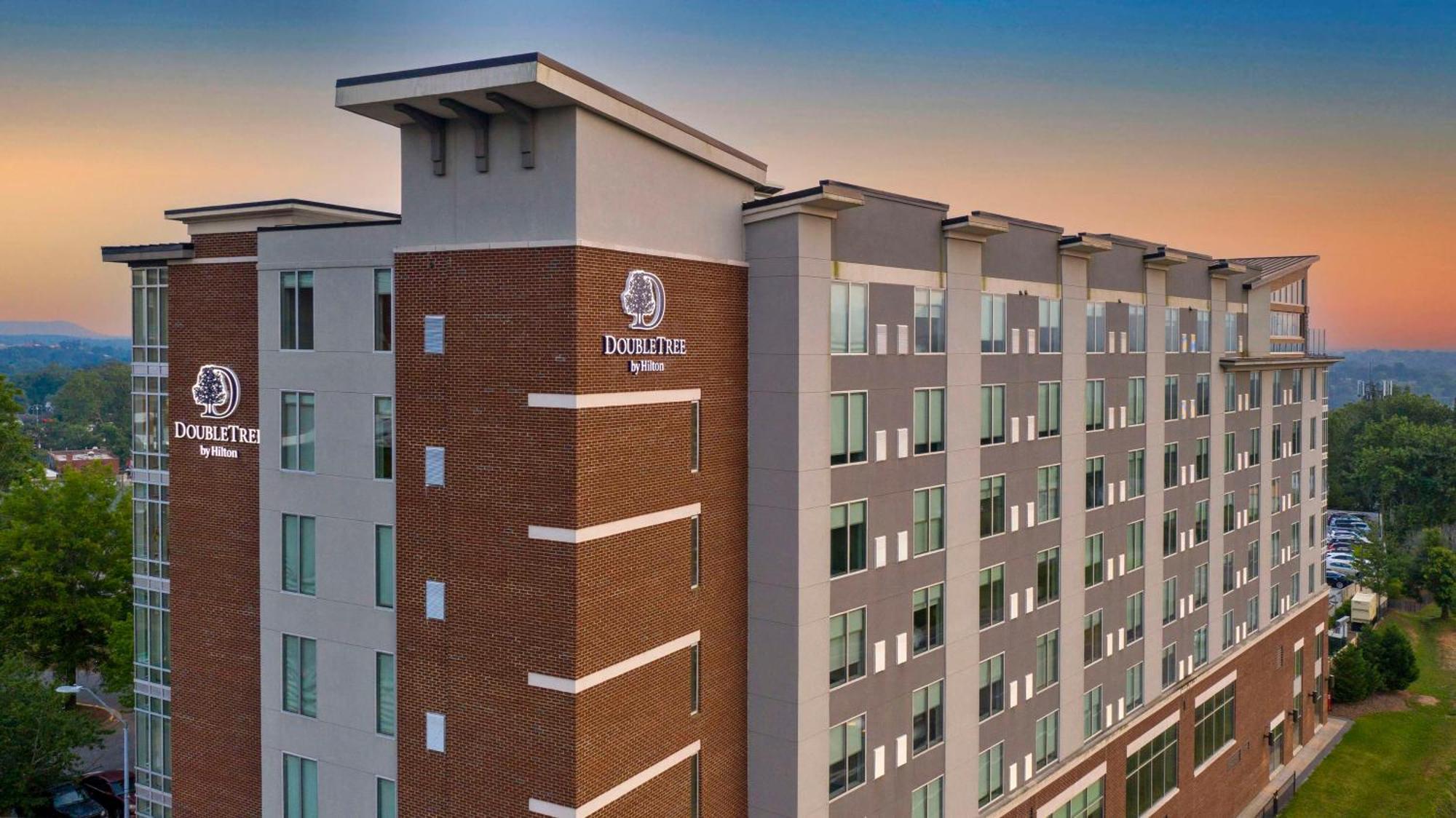 Doubletree By Hilton Asheville Downtown Exteriör bild