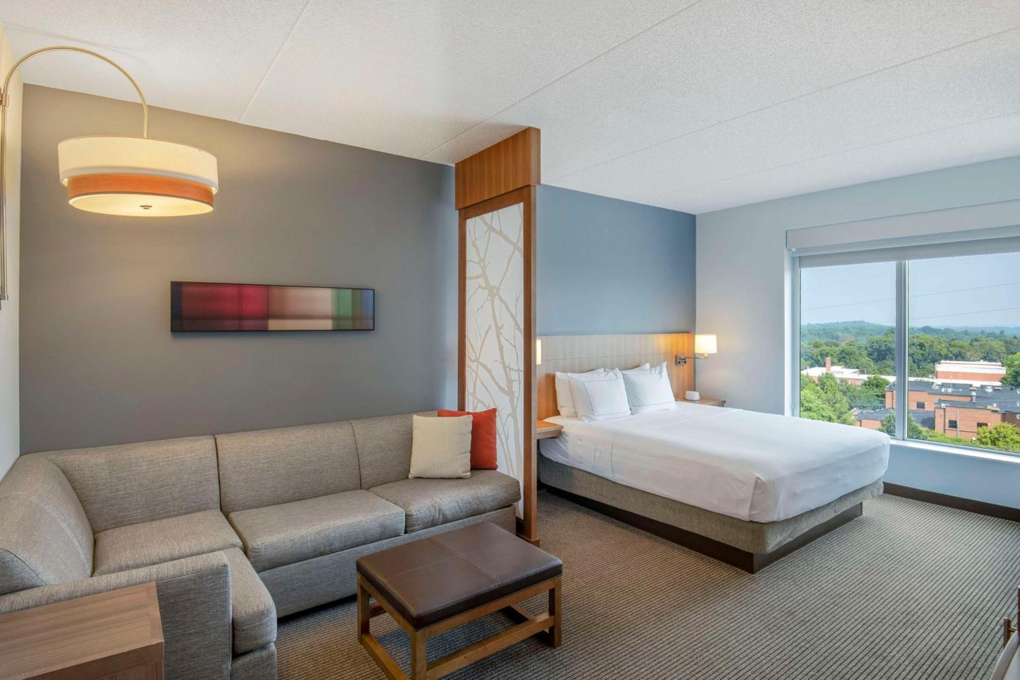 Doubletree By Hilton Asheville Downtown Exteriör bild