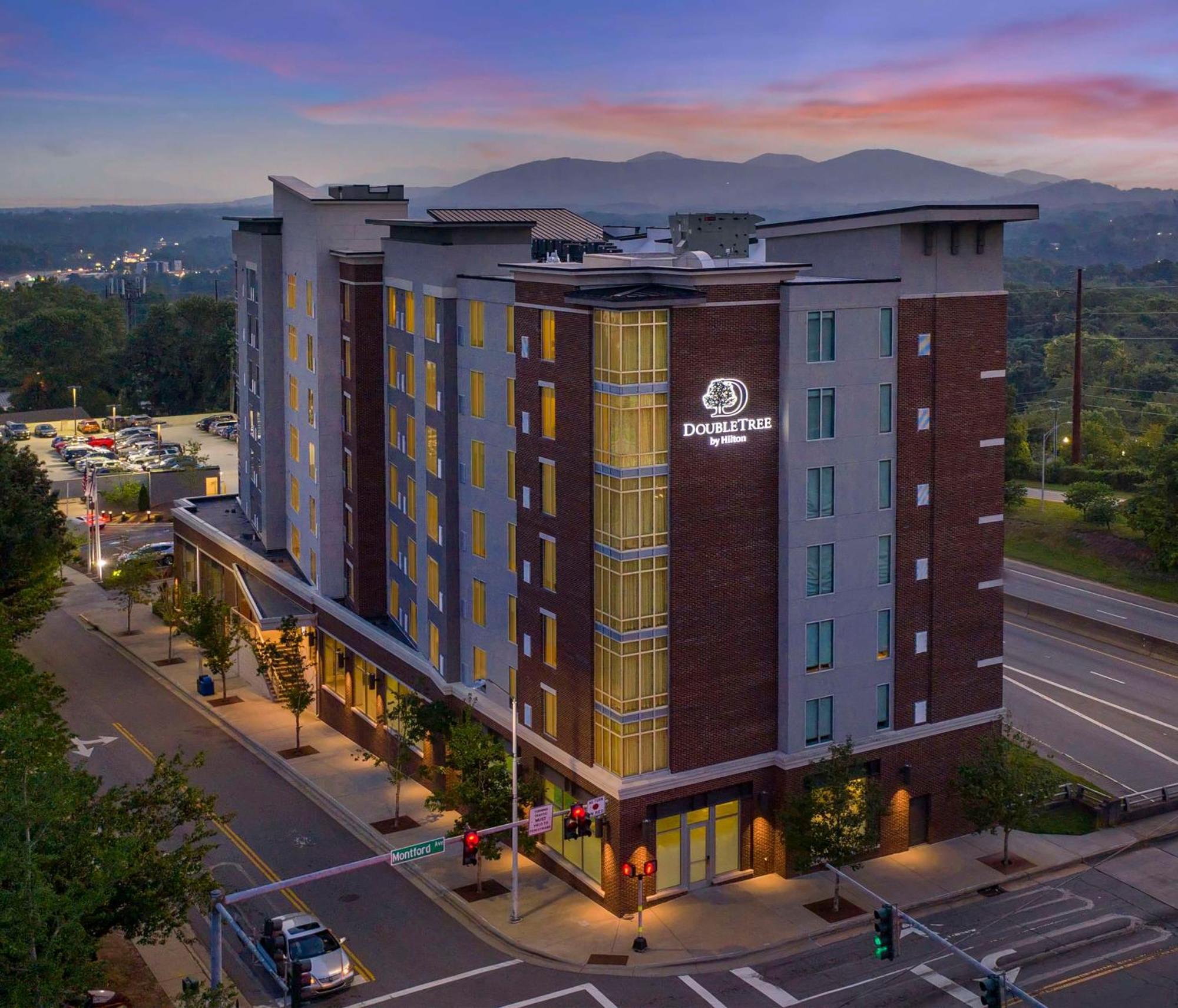 Doubletree By Hilton Asheville Downtown Exteriör bild