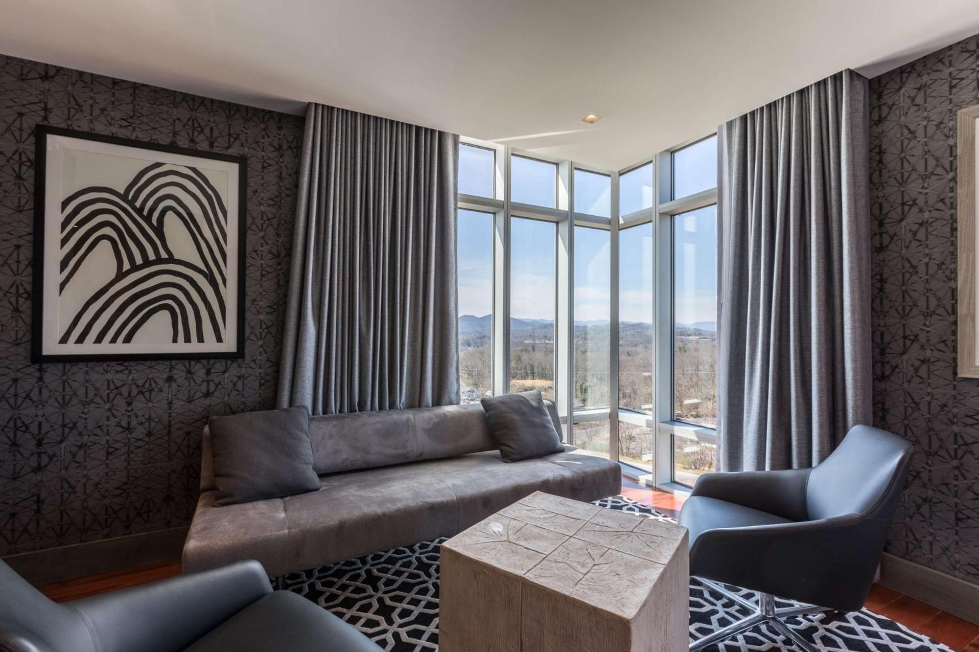 Doubletree By Hilton Asheville Downtown Exteriör bild